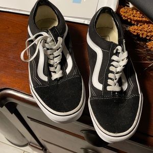 Like new vans. Only a little dirty on the white edges